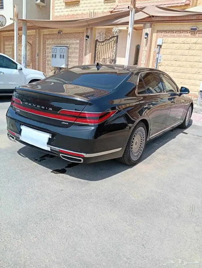 السلام عليكم//  بدون اوراق كلك ادوات
جنسزز 2021ملكي  8 سلندر

مكفول من الصبغ والكص والسرقه 

ماشيه 44  الف كم 

وتساب موجود لان ما متواجد على الاتصال فقط وتساب

***********
