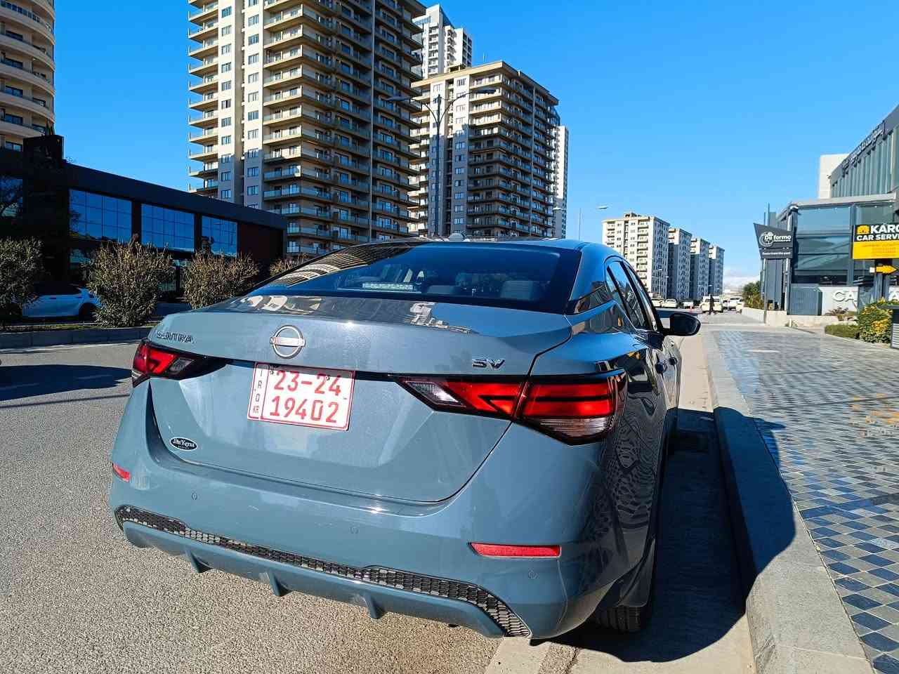 Nissan sentra 2024 sv
ره نگ : چيمه نتويى 
بوياخ : ته نها دوسيه ى لاى سائق
كاميرا
شاشه
هيلى شه قام
رادار ( پيشه وه )
        ( پشته وه)
        ( لاكان )
حاسه
به سمه 
ده رگاى به سمه
گيچ الكترونى 
سوكان ڤوليوم 
تسپيت سوره
بلوتوث
Eco
Aux
ژماره كاتى يه و نه شكينراوه
***********
