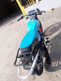 دراجه للبيع كفاله عامه موديل 25 لون 🩵🤤 كلهه شغال مابيها اي نقص وراق بي...