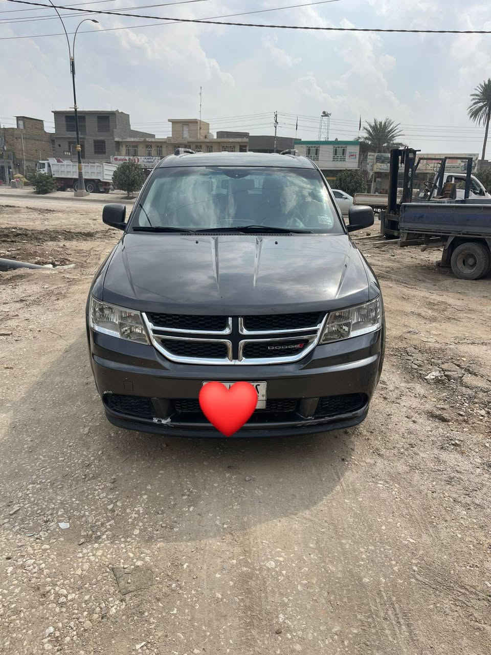 سلام عليكم دوج جورني 2017 رقم بابل 4 سلندر تحويل مباشر
اربعه بصمه

٣ قطع تبريد

٧ راكب
الضرر جاملغين وبنيد بدون داخل ايرباك مطاك

السعر 125 وبيها مجال
موقع السياره حله مركز المدينه
***********
