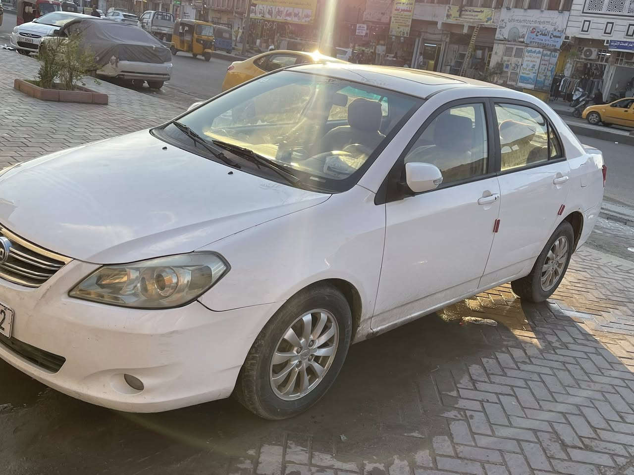 سلام عليكم بي وايدي موديل2015 G3نضيفه بيها تلكيط خياسات سونار مرافق بلمنشور رايدها 65وبيها مجال قليل رقم الهاتف*********** متواجد واتساب
