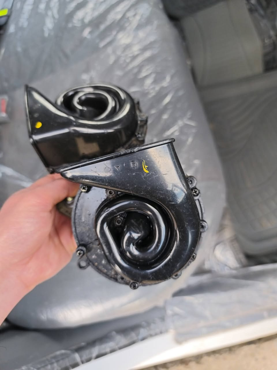 للبيع هورنات برازيلي اصلي شركة لامصبوغ ولا مكسور  بطن ذهب سعر200الف


**إذا كنت صاحب هذا الإعلان وتريد حذفه لأي سبب، رجاءا أرسل رسالة إلى الدعم الفني**