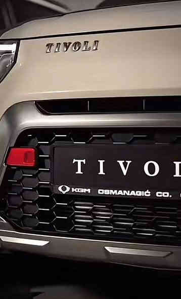 تيفولي كوري الاصل سويونك ٢٥ زايرو ابيض موصفات كامله االشعب سوق شلال هاتف *********** *********** فحص السياره السعز اذا الرقم عليه ٢٢ الف دولار الرقم موعليه ٢٠ الف دولار
