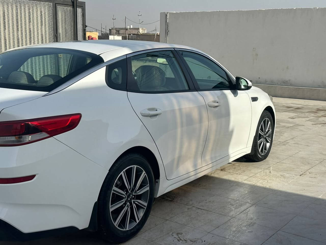 سيارة جديده وحلوه استخدام بيت
مديل2019
وارد خليجي
كفاله عامه 
كشر
مكينه
كير 
تحويل ثاني يوم
سياره ماشيه120 الف
تخم تاير جديد
سياره ما متعوبه 
سعر180$وبيهه مجال الطيبين 
رقم الهاتف***********
