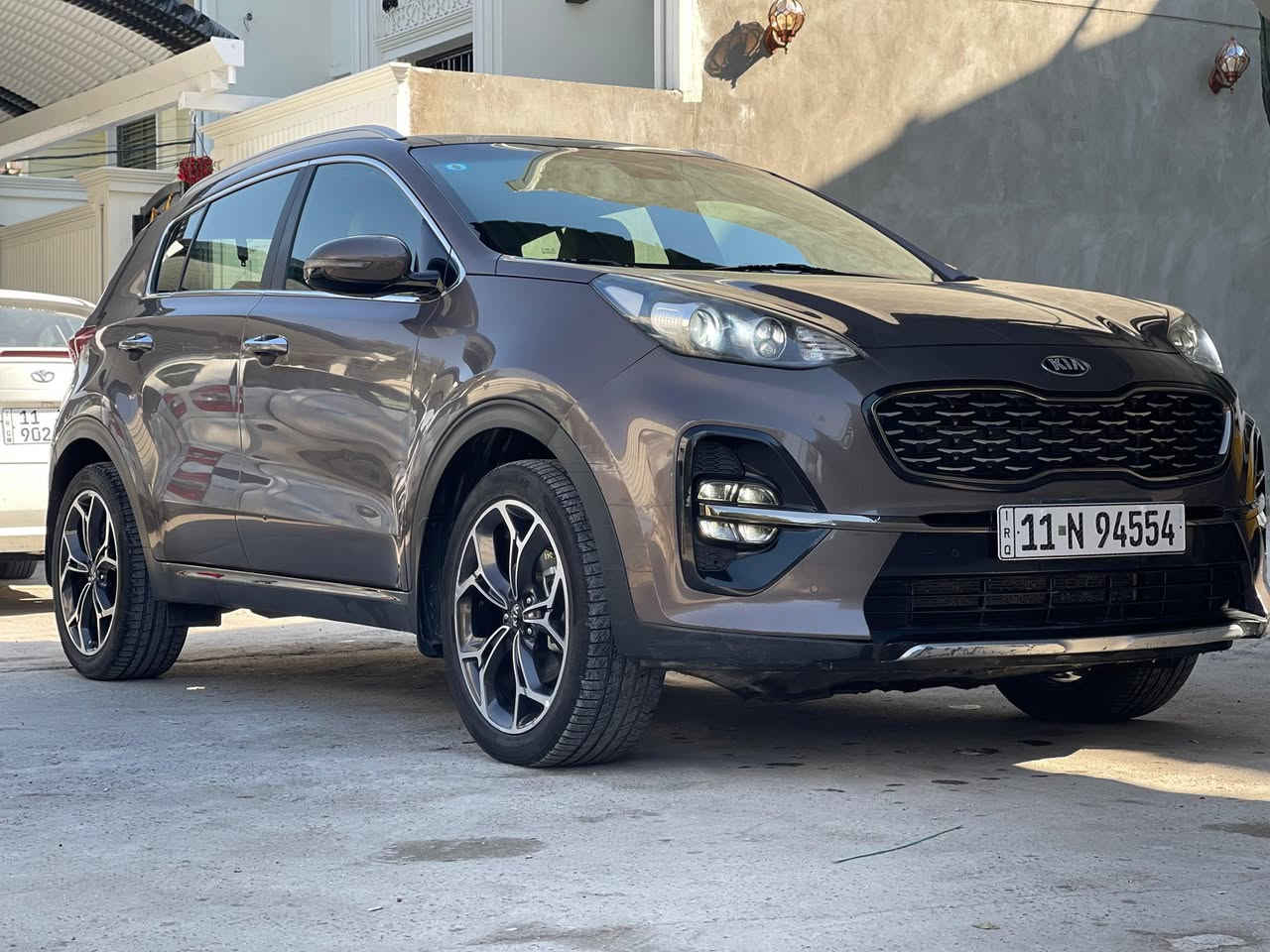 السلام عليكم
2020 سبورتج GT-Line
ب198$ ماكو هيج سعر بكل السوك
‎ اعلى مواصفات موديل2020 رقم بغداد الجديد الأنكليزي  وفحص هزه جديده خليجي السياره مكفوله من الصبغ والضرر بيها الباب الخلفي الايمن بارد شي قليل وباقي الاجزاء مكفوله 
‎مكينه ٢٠٠٠ دوش
‎مدخل usb aux
‎اكياس هوائيه 
‎تحكم مقاعد كهرباء
‎تحكم مقود
‎مقاعد جلد
‎انوار نهارية
‎اطار احتياطي
‎حساسات امامي خلفي
‎دخول بدون مفتاح
‎بانوراما فتحه 
‎مري شفط
‎مصابيح لد
‎ابل كار بلاي
‎اندرويد اوتو
‎تشغيل عن بعد
‎تنبيه الاصطدام
‎شاشه لمس
‎شاشة وسائط
عداد المسافه 70 km
‏🇮🇶السعر :198
السكن : بغداد السيدية رقمي***********
