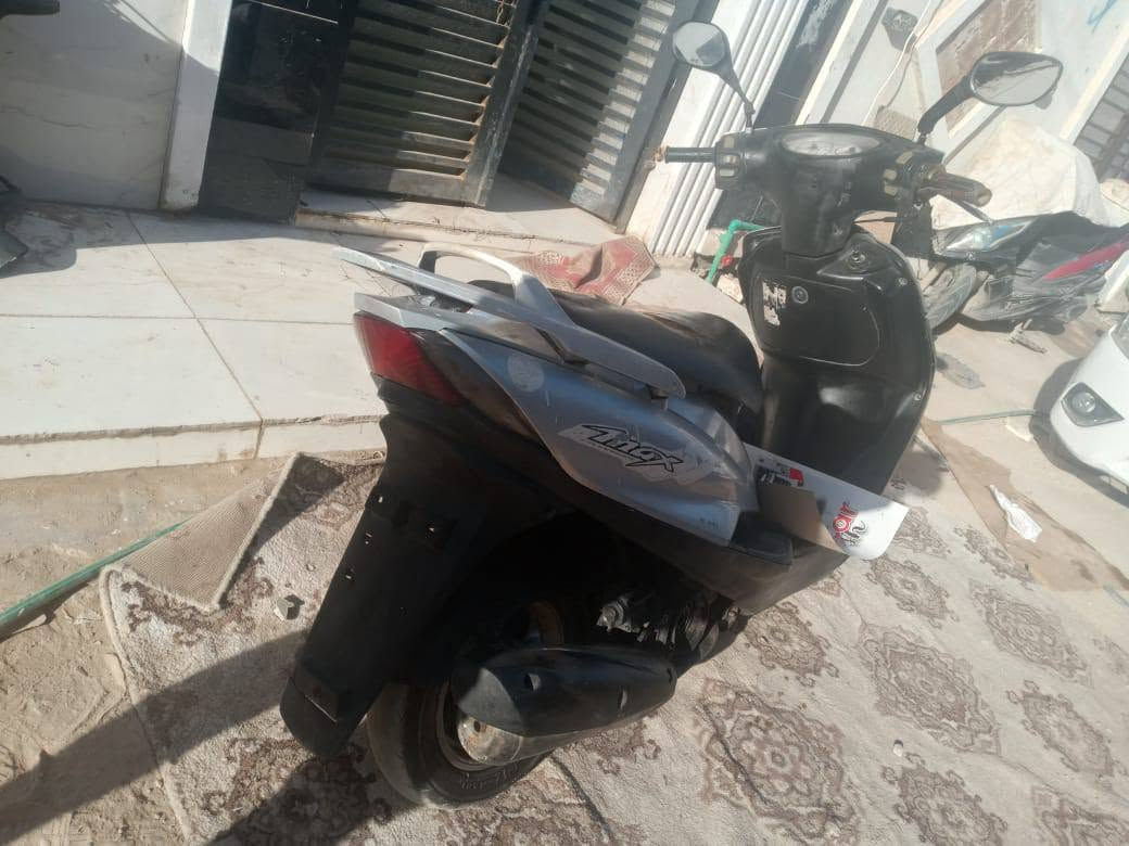 سلام عليكم ماكس ١٤٠ محرك برغي ممفتوح شرط دراجه جاهزة عوزها باتري رايدها ب ٢٥٠ وبيها مجال قليل مكاني الكاضمية ***********
