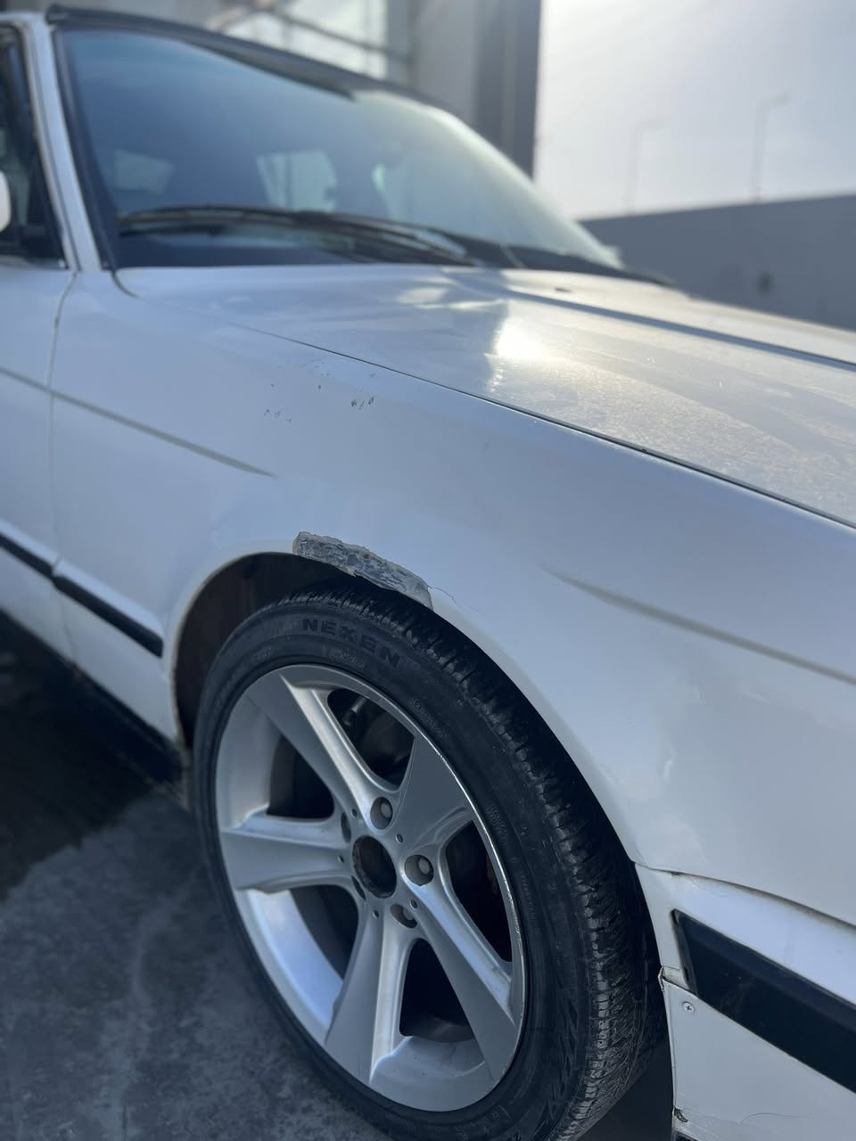 بيع مستعجل السعر 45وبيهه مجال وعلهه غرامه ٤٠٠الف قفل البيع مالتهه ٤٠ولا تعاملني ابد بي ام ٥٢٥كير عادي كير محرك شرط وتحويل بشرط موديل ٩٠ السياره ينرادلهه ترتيب بسيط وماكو بل سوك هيجي سعر اكسل خفيف شرط لأونه ولا شي قبل سبوع شاده تبريد شغال شرط ويل همان لا كسر ولا فطر داخلهه مرتب سماعات جديده شادهه رقم جديد للستفسار ***********
