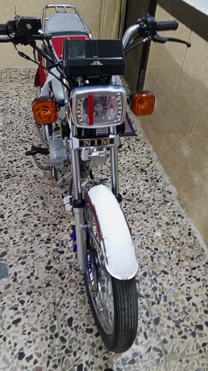 نامه متياز 23 اصلي
كله شغاله اوراق كامله
وكيله العارضي كهربائيات شغاله 
لايت زنون دسك امامي 
بسمي كبل اداورلك مكان نجف
السعر 900 وبيه مجال 
*********** واتساب
