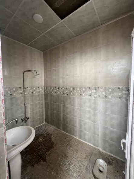 🏠 شقه للايجار 
غرفة نوم + هول استقبال مطبخ و ضحيات في حي السماح

📍 الموقع: حي السماح – خلف جامع طه
📐 المساحة: 100 متر 
🏡 المواصفات:

غرفة نوم واسعة

هول استقبال مريح

مطبخ مرتب

صحيات نظيفة

معزولة عزل تام 

💰 الإيجار الشهري: 200 ألف دينار فقط
🔒 قفل مستقل – خصوصية تامة

📞 للتواصل الاتصال
***********
