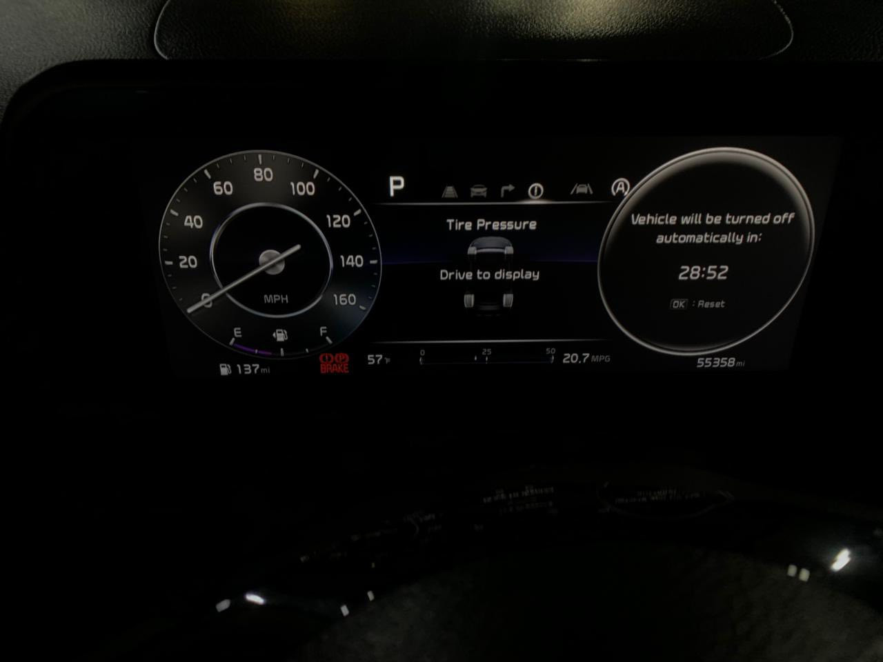 سلام عليكم كيا سيلتوس للبيع سياره فول عدا فتحه EX فئه معروفه موديل ٢٠٢٤  سياره خير من الله السعر ١٧٣ وبيها مجال للطيبن العنوان للكريعات بغداد للتواصل ***********/***********
