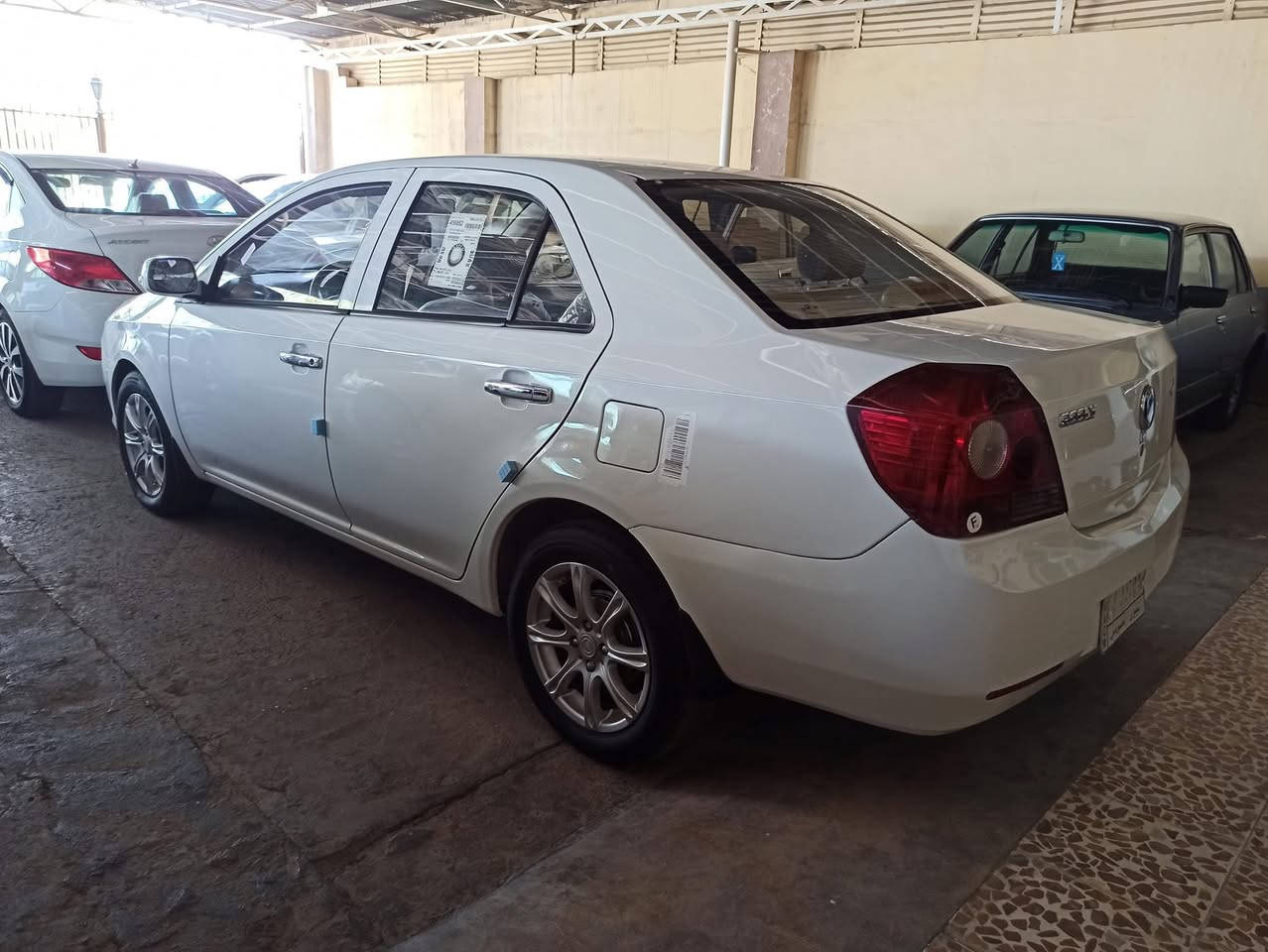 جيلي mk  ماشية 80 بلا صبغ بلا ضرر مكينة 15مامفتوحة لاصرف ولانفخ تبريد شغال ثلج موديل 2012 ...ويل كب...جامات كهرب...الشرعي بالموصل تحويل مباشر... السيارة بلادية  جديدة ...السعر النهائى60 للاستفسار ***********
