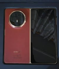 هونر ماجك v3 متوفر للبيع ذاكرة 512 نظيف جداً كامل الملحقات بسعر مليون ...