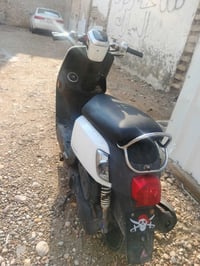 بوليسي نوزل مسطره 2010 مكينه مامفتوحه كهربائيات شغاله دهن جديد تاير خل...