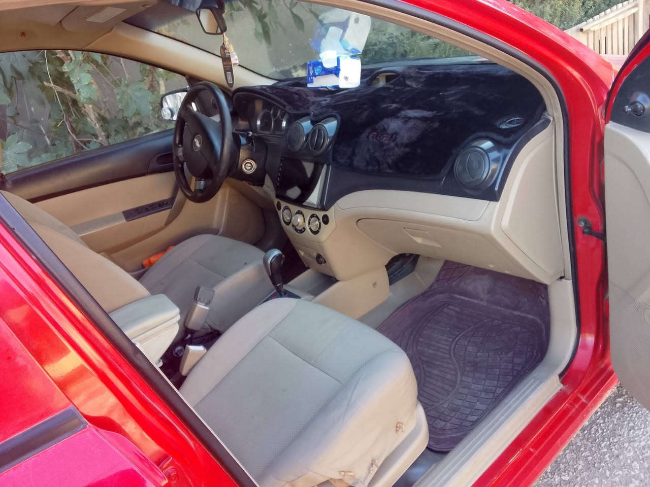 ٧ خليجي بيها قطعه وحدة سعر ٦٣ وبيها ***********
