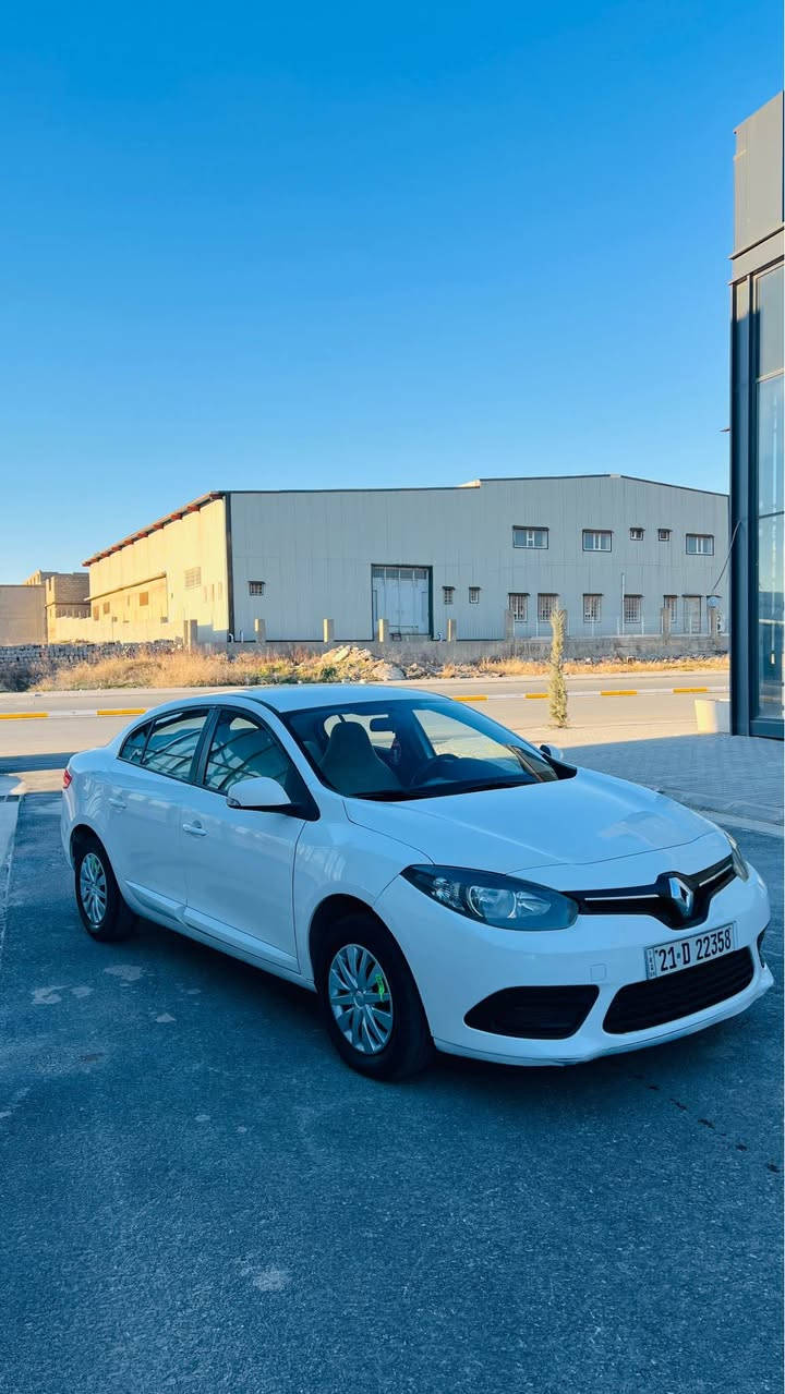 renault fluence 2015 کۆری نەک تورکی سفری ئێێرەیە سەیارەکە ماشاللە لۆک لۆک ١٠٧هەزار ڕۆشتوە هەموو گیانی بەشەرت هیچ هیچ پێوە نییە زۆر زۆر جوانە سەیەرەکە کلینە 
ڕەقەمو سەنەو تازەیە تا ٢٠٢٨ بەشەرتی تەحویل غەرامە بەشەرتی گێڕ و مەکینە 
داوای 88 وەرەقە و مەجالی لێ ئەکەم 
*********** السليمانية, العراق
