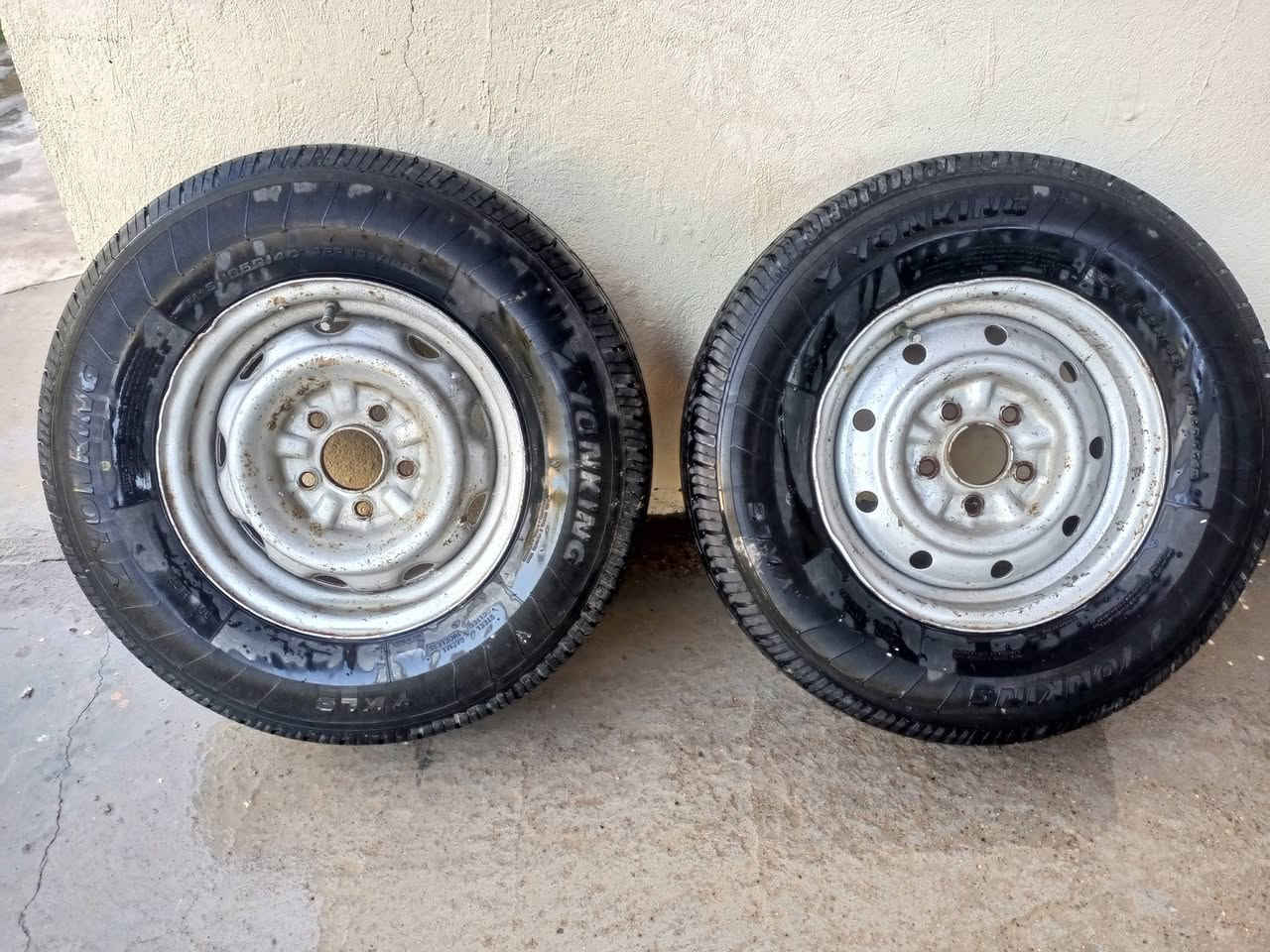 تايرات للبيع السعر 130 الفلوجه الازركيه


**إذا كنت صاحب هذا الإعلان وتريد حذفه لأي سبب، رجاءا أرسل رسالة إلى الدعم الفني**