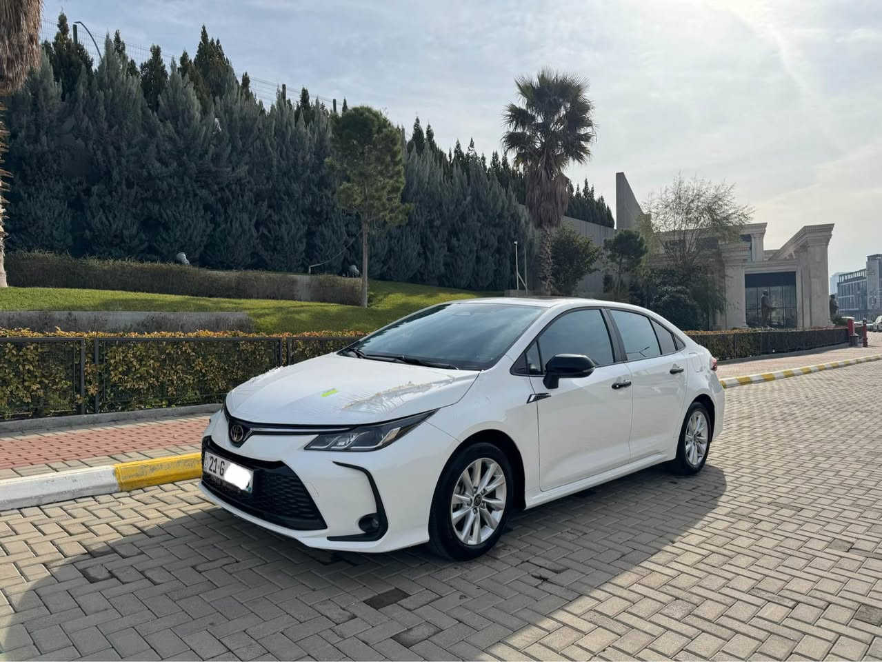 کرۆلا ٢٠٢٤ Hev
تەنها ١٥ هەزار کم ڕۆیشتوە
پاتری گەورەی کوشن جلد
فوول فوول مواسەفات
سەیارەکە لۆک لۆکە و کامل جوانکاری بۆ کراوە گاعی سەردۆسەو ناو سنوق وسەر داشغوڵ و کوشنی شەریکەی جیهان تێگیراوە باڵی سەر سنوق جامەکانی کامل دژەخۆری ئەصلی بۆ کراوە کامل جام ڕەشی لەگەلایە زۆر جوانکاریتر سەیارەکە لە سلێمانیەو تەنها دوو پەلە ساردی بچوکی هەیە 
نرخ:١٥٧ 💰💰وەرەقەو معامەلەیەکی کەم 
تکایە بۆ بینینی سەیارەکەو هەر زانیاریەک پەیوەندی بکە:
☎️☎️***********☎️☎️
☎️☎️***********☎️☎️ السليمانية, العراق
