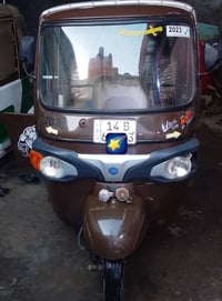 بياجو • موديل٢٣ • محرك نضيف