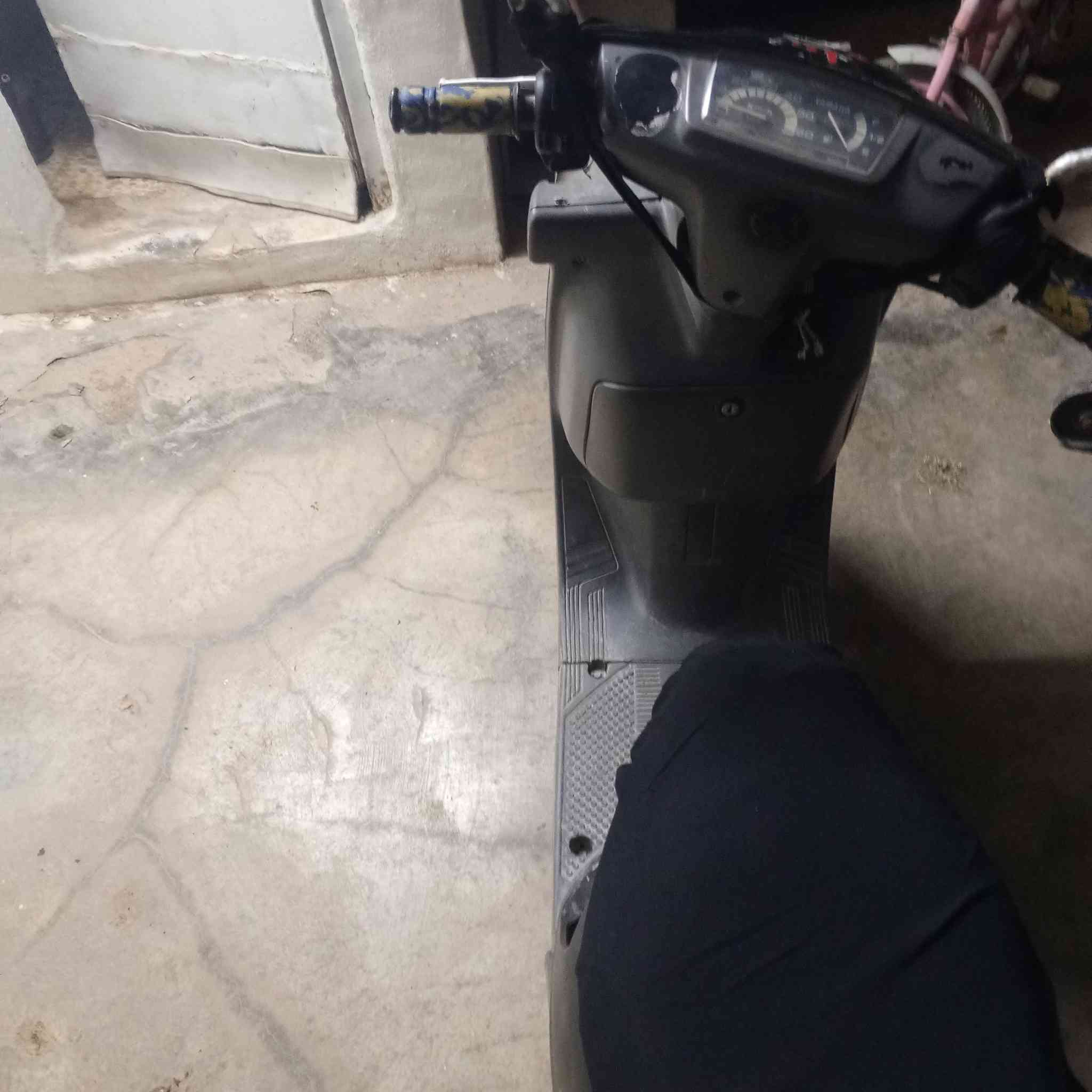 سلام عليكم عندي ماطور ياماها للبيع السعر 120وبي مجال الرقم ***********
