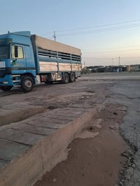 سلام وعليكم اكتروز لبيع مديل 2000شاصي مكفول محرك 35سياره حلوه تخم تاير...