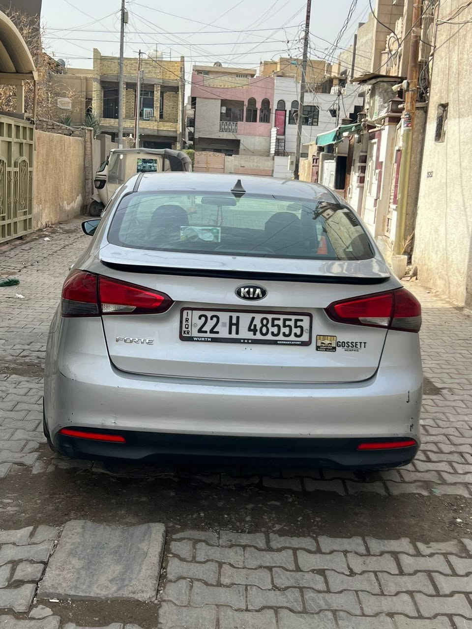بيع سريع مستعجل ١٠٠ قفل قفل سعر نهائي  السلام عليكم كيا فورتي 2017  امريكي.  ب اسمي رقم اربيل بدون شواصي بدون لغود  بدون دواخل. سونار مرفق مع صور سنويه رقم شاصي هم بلصور  مكان بغداد الكراده  ممتواجد على خاص او واتساب  الاتصال ع رقم ***********
اتصال فقط  بيع فقط بدون مراوس
