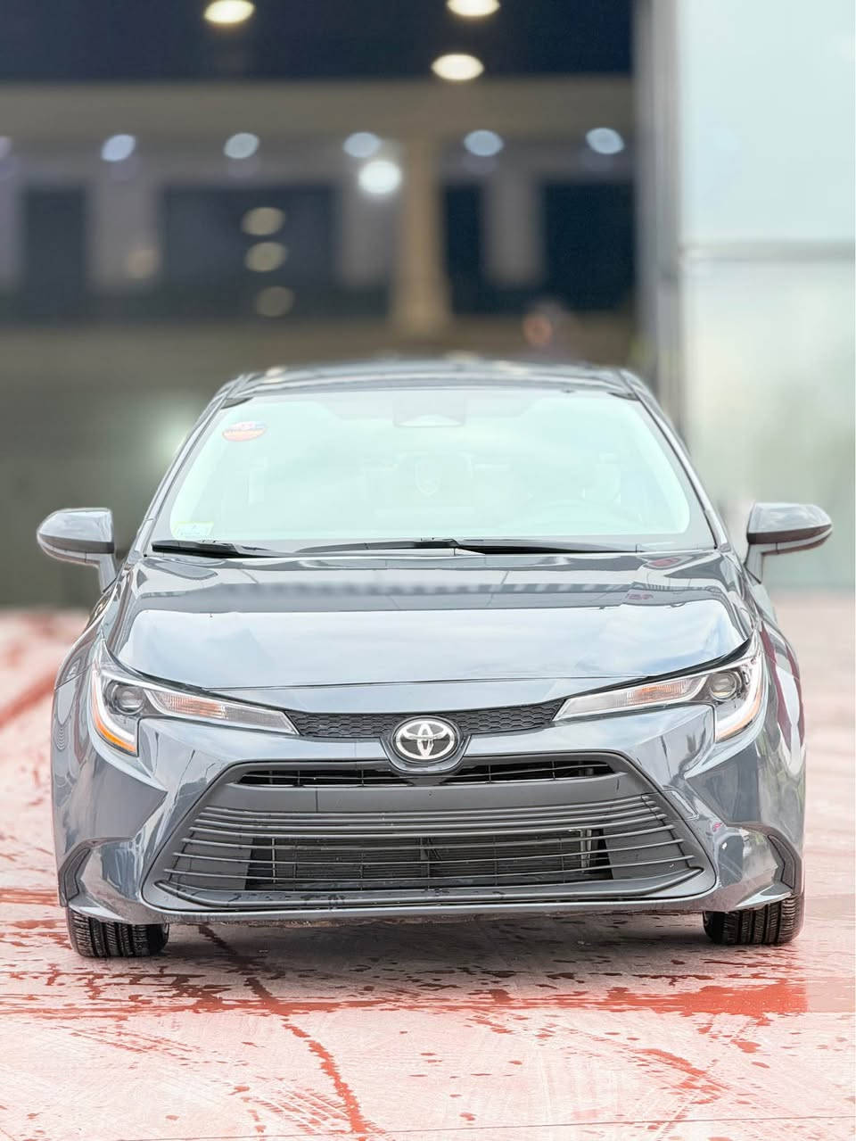 TOYOTA corolla 2024

تويوتا كرولا ٢٠٢٤   

السعر 152$ ورقه 

مواصفات LE👇
رادار امامي و جانبي 🛣
خط مسار 🛣
حجر بيئه بلادي ( حجر صالنصه)
لايت زينون عالي ناصي
داخل لون مميز
بريك إلكتروني
فول تحكم ستيرن
شاشة كبير📺
نظام AUTO HOLD 
ماشية ١٩ الف

ضررها : بدون صبغ 
بدون دواخل 
جميع ايرباكات سليمة 

مكان سيارة-اربيل -شركة ابوظبي كارس 

☎️*********** واتساب أربيل, العراق
