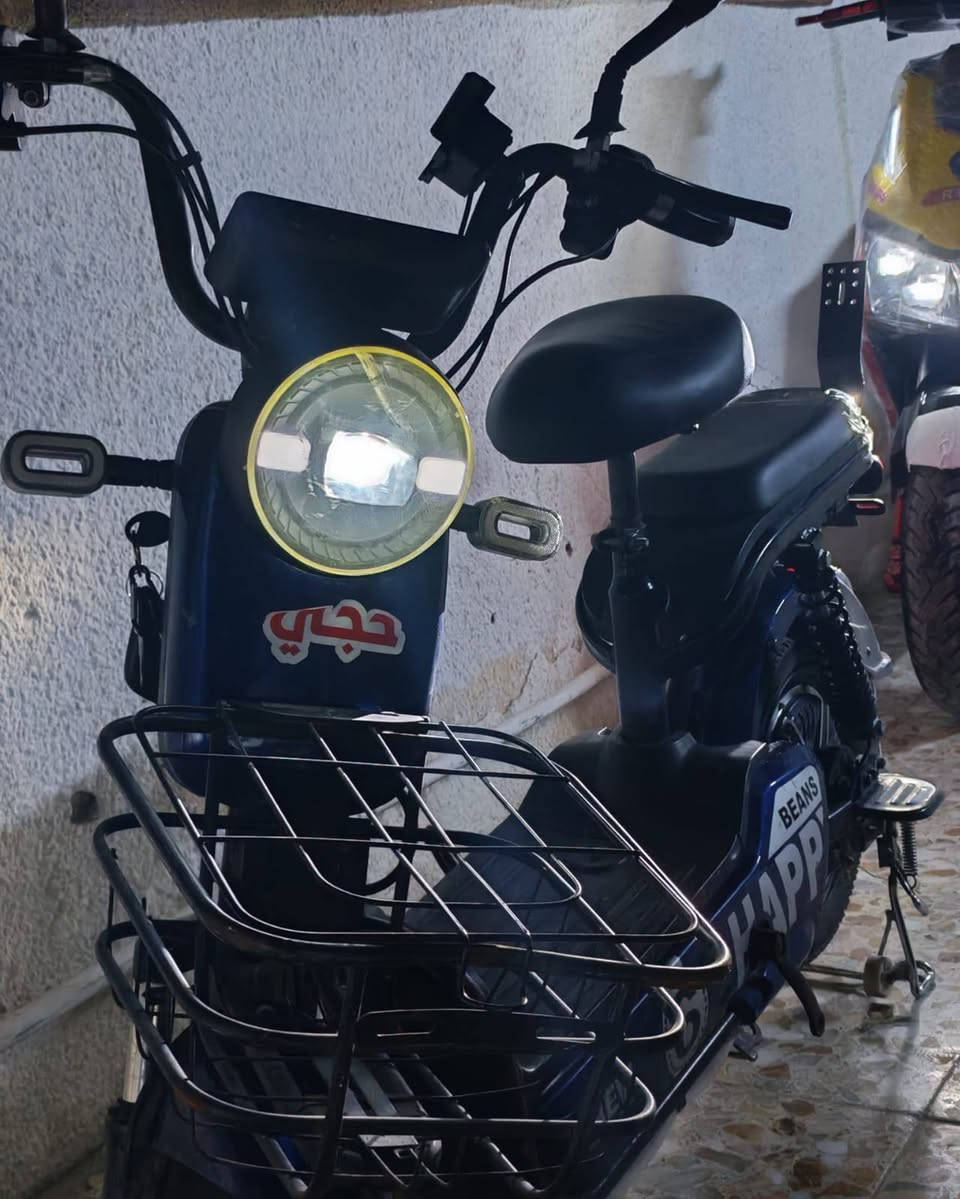 دراجه شحن للبيع سعر 250بيه مجال الحبيبيه خلف مطعم وليد ابو الكص ***********
