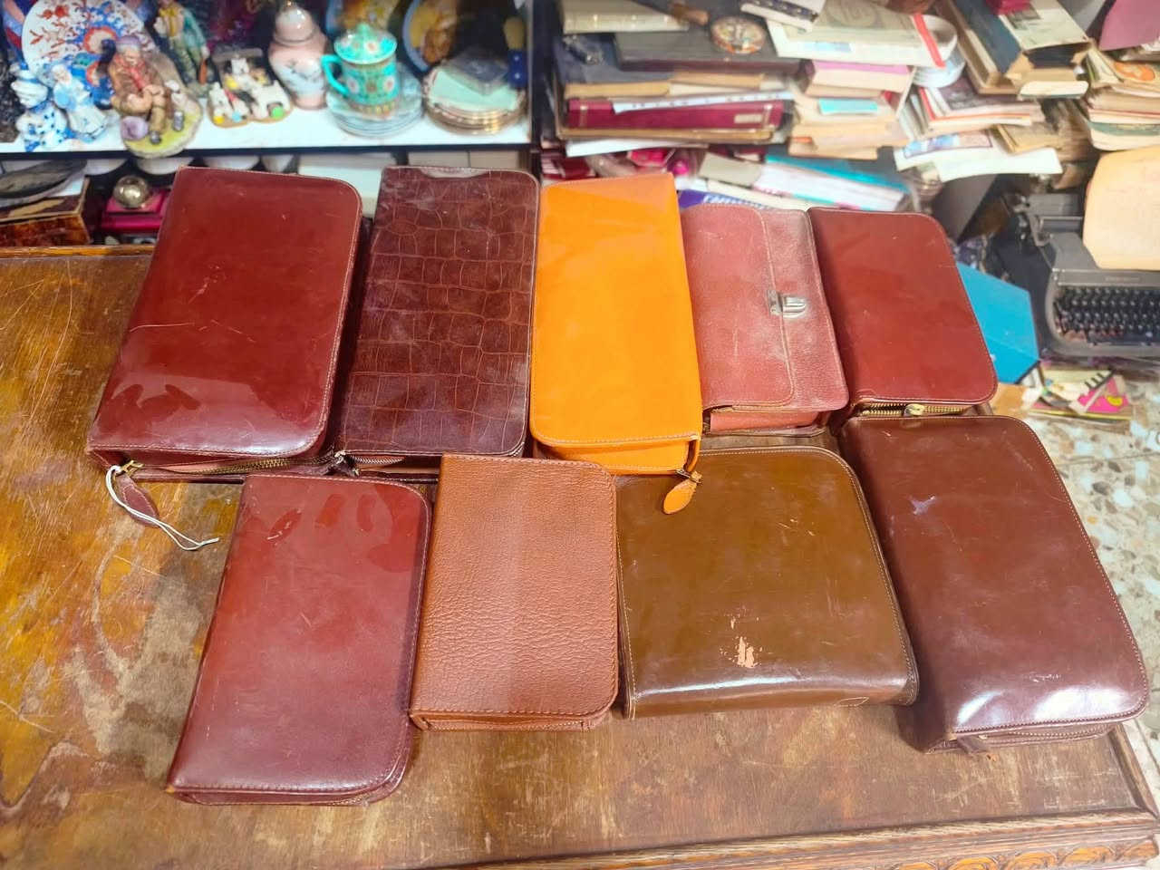 قطع انكليزي قديم سعر القطعة 35


**إذا كنت صاحب هذا الإعلان وتريد حذفه لأي سبب، رجاءا أرسل رسالة إلى الدعم الفني**