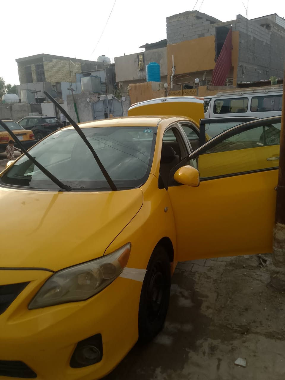 السلام عليكم كورلا للبيع سياره جاهزه خير من الله السياره خليجي مكينه جديده الرقم
الالماني رقم بغداد السياره كبل الشارع 
السعر 90او بيهه مجال للاستفسار ***********
