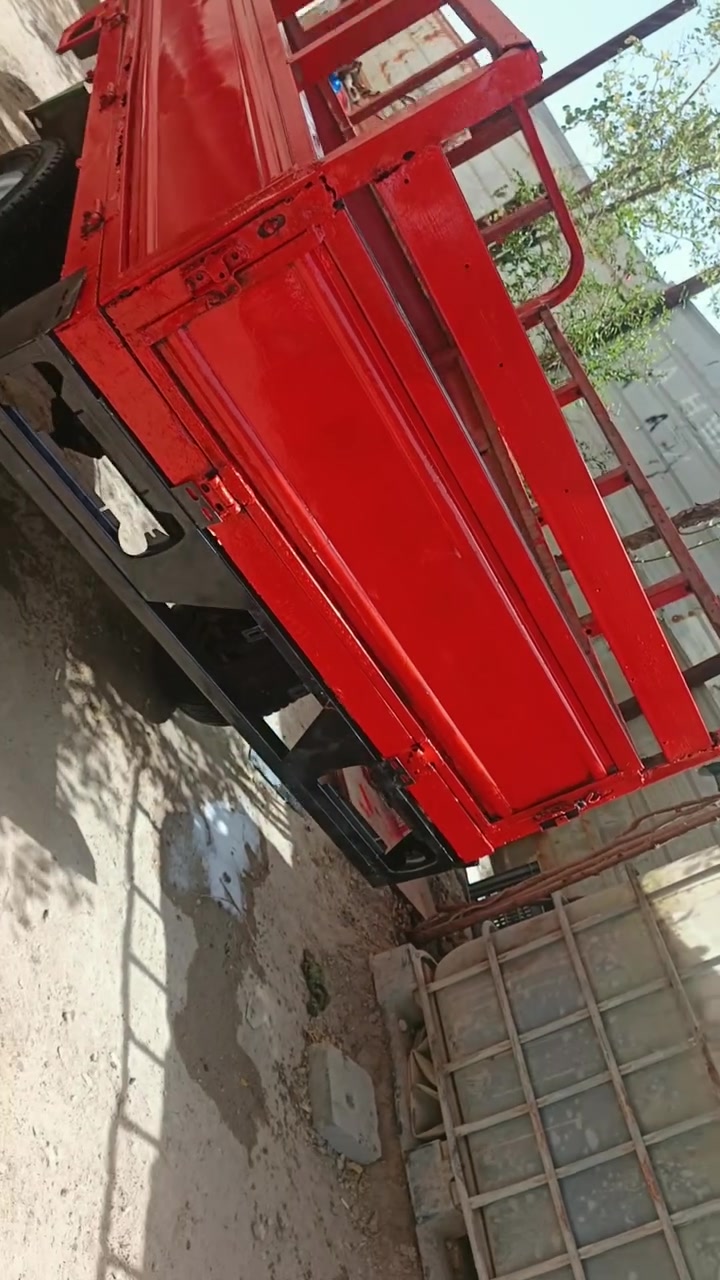 سلام عليكم شباب ستوته لبيع ادوات محرك بيه مال كربلاي موديله ٢٤ كير بوكس كربلاي جديد همين بدي شوفت عينك سعره ٥٥٠ و بيه مجال قليل لشراي مكاني بصره كرمت علي رقم لهاتف*********** وساب فقط
