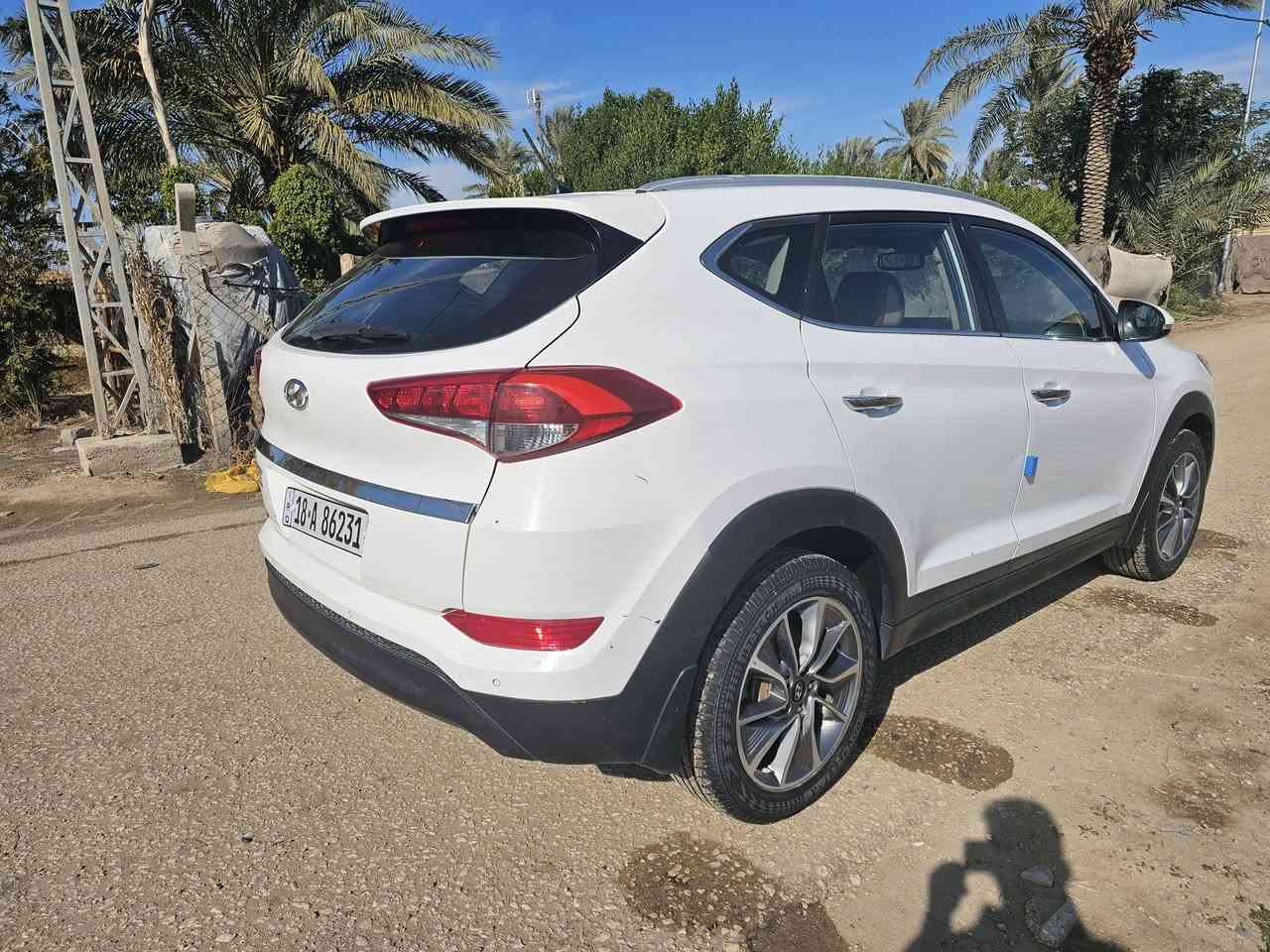 توسان ٢٠١٨ ماشية ٧٠ الف مكانها بابل السعر ١٨٤
***********
