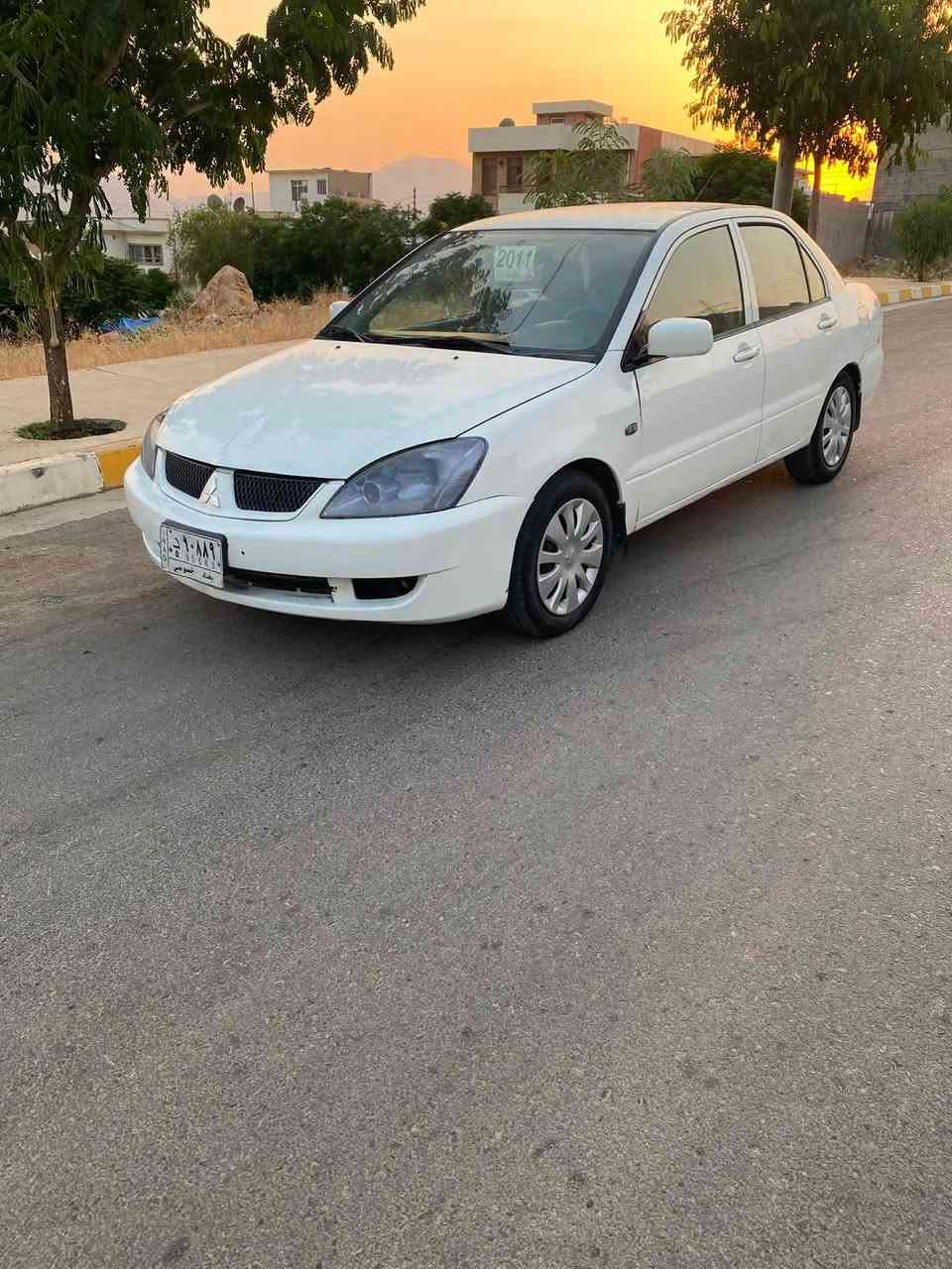 لانسەر مۆدیل 2011 گیر تۆماتیک مەکینە گەورە  گێرو مەکینەی نەکراوەتۆ بەشەرتە سەنەوی پلاسیک بەشەرتی ئەوالیاتو حاسیبەو پاکانەش هەمو کوردستانی پێگەڕێ بەوشەرتە تەبریت ساردووگەرم لەسەرسویج بەوشەرتە بێ مەسرف جوار تایەی تازەی بۆ بسراوە یەک فلس مەسرفی تیانیە بێ دەعمو لیدراوە یچی پیوە نیە  بەو شەرتە هەمو گیانی لەسەر شەریک ماوەتۆ لە دەعامیوە بۆ دەعامی بەشەرت ئەی فرۆشم سعری 49وەرەقە تۆزێ مەجال ***********واسئاپوڤایبەری لەسەرە
