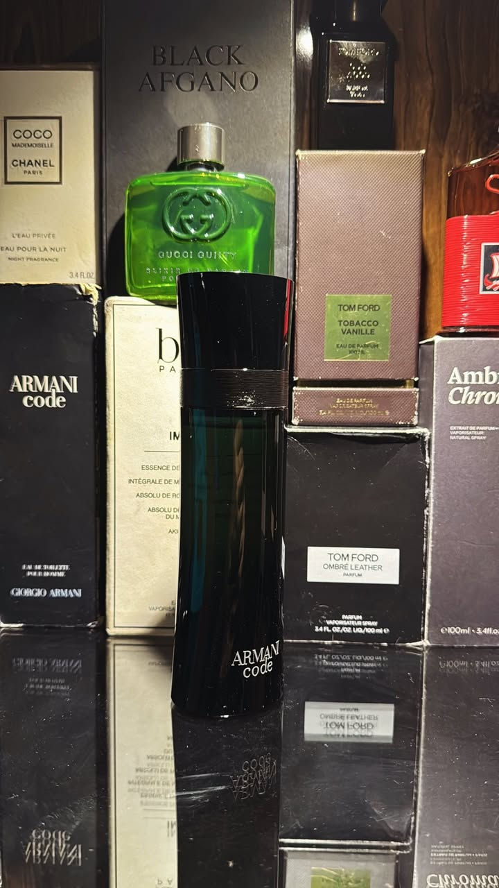 السلام عليكم 
خمس عطور للبيع 

TOM FORD OUD WOOD PARFUM 50ml 
مستخدم رشات 
بدون علبه 
170$ 
265

Gucci Guilty Elixir de Parfum Pour home 60ml 
مستخدم رشه وحده 
بدون علبه 
80$
125

Parfums de Marly Sedley 125ml
مستخدم مثل ما موضح امامكم 
موجوده العلبه 
145$
225 الف

Giorgio Armani Code 125ml EDT
مستخدم ثلاث رشات 
موجوده العلبه 
74$
115الف

Creed Green Irish Tweed 100ml
مستخدم 2ml 
العلبه ما موجوده 
215$
335الف


**إذا كنت صاحب هذا الإعلان وتريد حذفه لأي سبب، رجاءا أرسل رسالة إلى الدعم الفني**