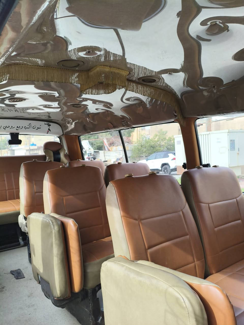 السلام عليكم جنبي اج وان للبيع محرك جديد مكفول بانزين غاز كير اكسن مكفول صدر جديد مشط جديد صدر خلفي جديد منظومه غاز منظومه زنون بيهه طخه بل طويلة فوك تاير ومصبوغه السياره مصفره بسمي مكان بغداد الاستفسار ***********واتساب
