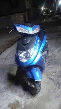 ماطور ماكس للبيع تعميره وحده  كلشي شغال  سعر  400  رقم الهاتف  0751012...