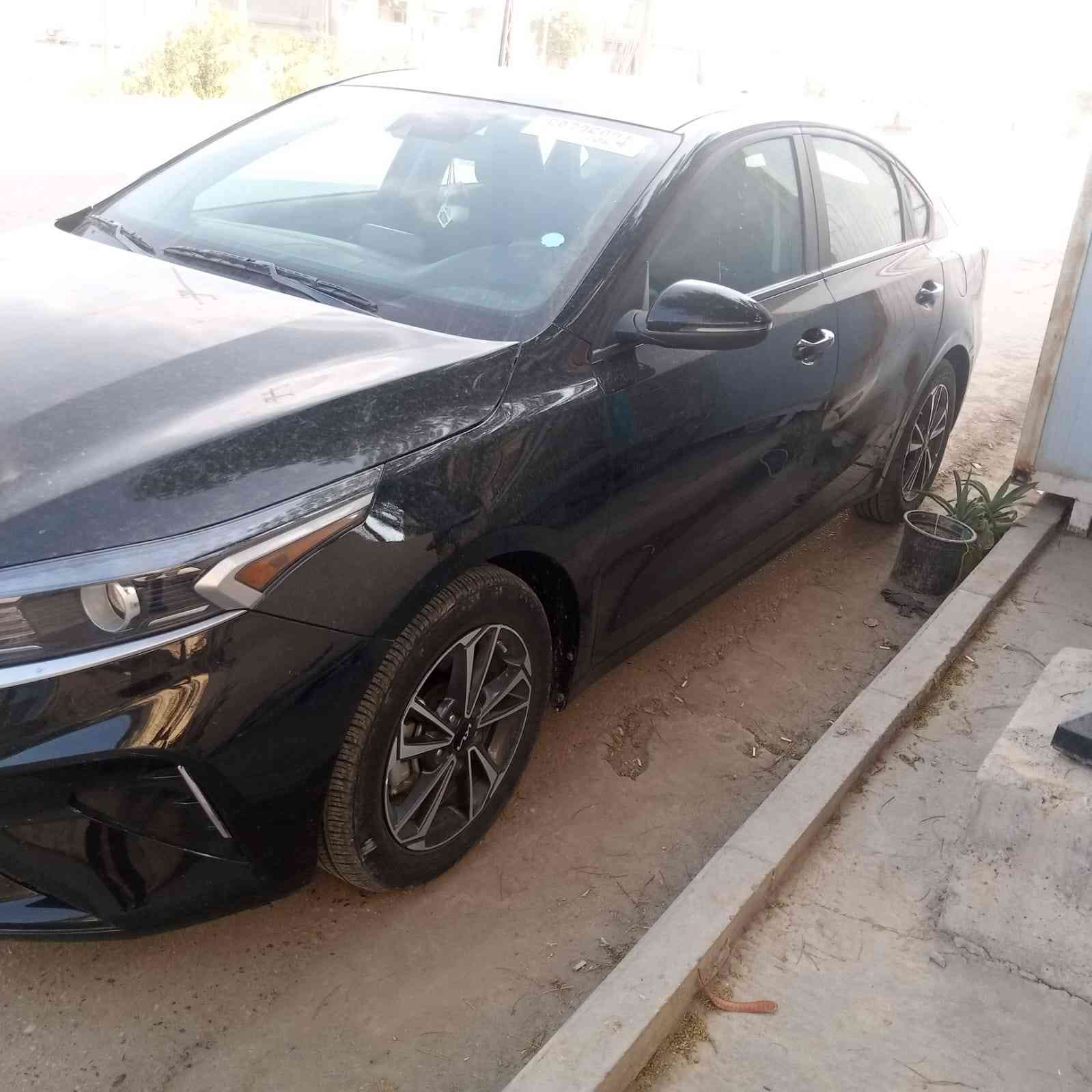 السلام عليكم
كيه فورتي موديل2024
ماشيه15الف

محرك 2000

السياره جديده بمعنه الكلام مواصفات المعروفه شاشه رادار مانع نزلاق تحديد مسار الحادث  فقط بنيد بدون اي رباك لا لقود ولا شواصي فقط القبق البنيد  السعر 147 تصال على الرقم ***********
