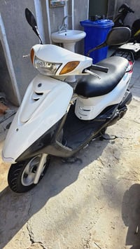 للبيع فقط اكزز ياباني سكليتر خطين ستان كهربائي ماشيه ١١ الف حقيقي ما ن...