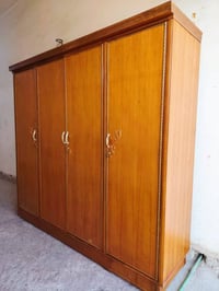 كاونتر ٧٥ • كاونتر ٢٢٥ • ميز مرايا ١٠٠