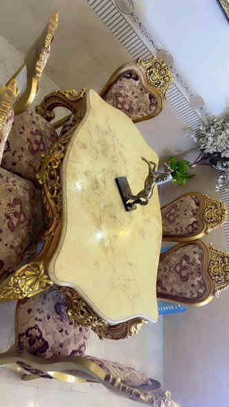 للبيع ميز طعام دمياطي شبه الجديد السعر ٣٥٠ الف وبي مجال بسيط مكان بغداد حي الجهاد الاطباء للإستفسار الاتصال *********** 
Um Abdullah
