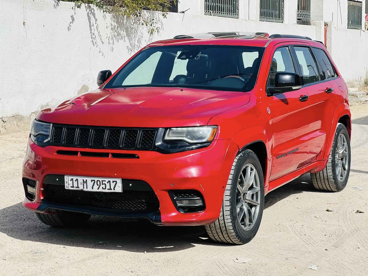 ‎جيب كراند شيروكي (ترايل هوك)
الحادث مرفق فقط بس بنيد بدون لغود ولا شواصي

فول  وارد امريكي   

الموديل : 2017  مكينه  6 سلندر

‎‏‌‎مقاعد امامية كهرباء 

‎‏‌‎مقاعد جلد + كنتاره

‎خزن ميموري لمقعد السايق 

‎‏‌‎تدفئة تبريد في المقاعد الامامية 

‎‏‌‎تدفئة في المقاعد الخلفية 

‎‏‌‎ستيرن تدفئة

شفتات كير بالستيرنفول تحكم  

‎‏‌‎نظام التشغيل عن بعد 

‎‏‌‎شاشة عرض الاعطال 

‎‏‌‎صندوق كهرباء 

‎‏‌‎خاصية النقطة العمياء 

‎‏‌‎نظام التوقف الذكي 

‎‏‌‎خاصية اطفاء السيارة وتشغيلها اوتوماتيكيا عند السير والوقوف في المنطاق المزدحمة 

‎‏‌‎نظام تزحلق 

‎‏‌‎فور ويل درايف 

‎‏‌‎ماوس اختيار انظمة القيادة (ثلجي،رمالي،طيني،صخري)

‎‏‌‎دبل كير ( اوتوماتيك + عادي )

‎‏‌‎نطام ال sport دكمة 

‎‏‌‎نظان الEco  لاقتصاد البانزين 

‎‏‌‎كامرة خلفية دوارة اصلية 

‎‏‌‎ماسحات جام امامية تعمل تلقائيا عند ملامستها المطر 

‎‏‌‎شباك خلية 

‎‏‌‎مري جانبية قابلة للطي اوتوماتيكياً( كهرباء ) 

‎‏‌‎مري قلاب + تدفئة 

‎‏‌‎مرايا جانبية حساسة للضباب تعمل تلقائيا 

‎‏‌‎اشارة في المريا الجانبية 

‎‏‌‎لايت عدسة زنون ( عالي + ناصي ) 

‎‏‌‎زراك لايت يعمل تلقائيا 

‎نظام مراقبة الزوايا العمياء

‎نظام تثبيت السرعة المرن مع ميزة التوقف

نظام التنبيه من الاصطدام الأمامي 

‎الباب الخلفيّ الكهربائيّ 

‎مصابيح أمامية عالية الدقة LED

‎فتحة السقف البانورامية المزدوجة كوماند فيو

‎نظام ملاحة كامل الوظائف

‎ نظام صوت فاخر فائق التطوّر

‎نظام الصوت المحيطيّ لوجيك 

‎19 مكبّر صوت جرين إدج®️ عالي الأداء وعالي الفعاليّة

‎

‎

نظام الدفع الرباعي كوادرالوحات :: 

السعر 235$

بيع او مرواس 

***********
