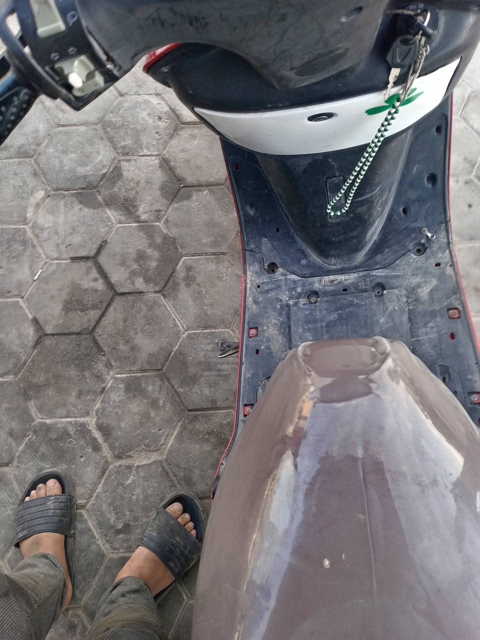 السلام عليكم شباب دراجه فراشة للبيع كامله مكمله سعرها ٣٧٥ وبيها مجال قليل *********** مكاني نجف حي الوفاء شارع البانزين خانه
