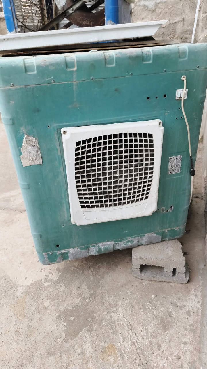 مبرده للبيع هاي المبرده كدام العين سعرها 60 وبيها مجال ***********
