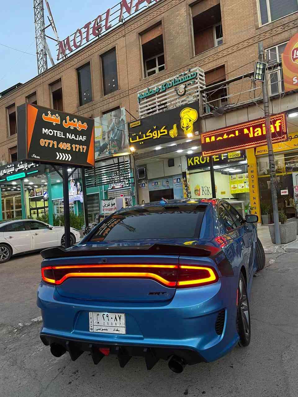 السلام عليكم جارجر 2016 RT كشنات حظن جلد خزن ميموري تبريد كشنات شفتات رقم بغداد سياره جاهزه ومصروف عليها صح من ناحية تحديث البدي .. كير مكينه كفاله لا بطاله ولا شي شرط الفحص حادثها جاملغ وبنيد وبيها قطعتين رش فقط 173$ وبيها مجال بسيط مكانها البصرة قضاء القرنة *********** شط العرب, البصرة
