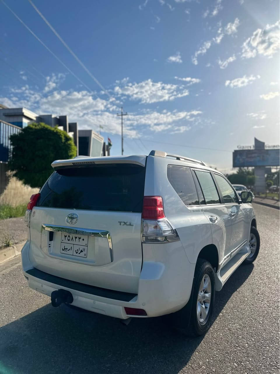 PRADO 2012 V6 
سياره فول فول مواصفات
بئ دعم و صبغ 
٦ بستن محرك بشه رت نه فه كرى
گير محرك تبريد بشه رت 
(٢٠٠) كيلومه ترا يا جوى 
٤*٤ دبل اكسن بشه رت
سلايت 
بصمه 
سلاجه 
شاشه كاميره
دعامى بو دعامى بئ صبغ
سياره يال دهوكى 

سعر (٢٦٥)$ مجال

*********** كورك واتس اب دهوك, العراق

