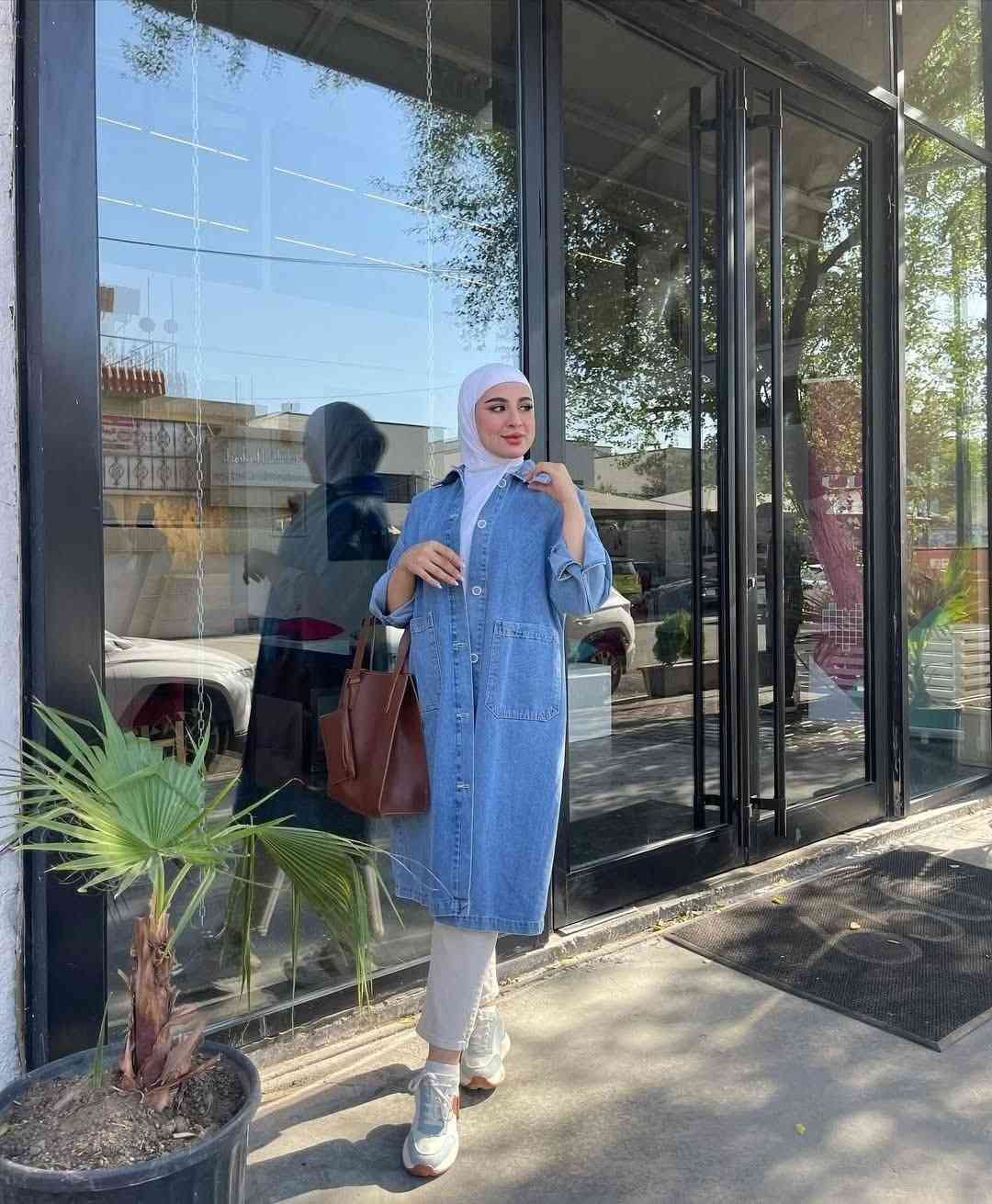 وصلنا اليوم 😍🔥
قميص جينز طويل فقط بـ 25 ألف!
• متوفر لون غامق ولون فاتح
• الطول 110 سم
• الخامة جينز ناعم ومرتب

📍 توصيل بغداد 5 والمحافظات 6
📲 للحجز السريع واتساب: ***********
📩 خاص / جملة ومفرد
