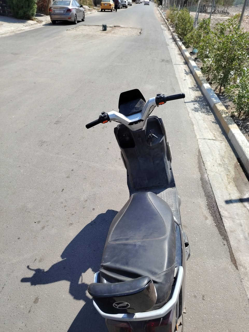 دراجه للبيع سعر٤٠٠مكان حي جهاد ***********
