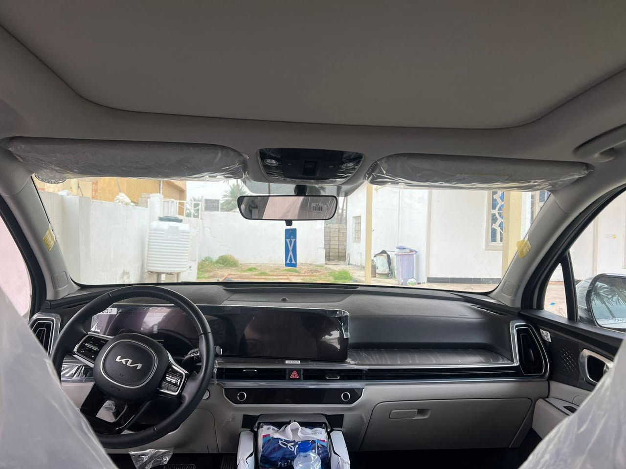 سلام عليكم
سورنتو2025 خليجي مكفولة من جكت الابرة(رقم اربيل)

السياره ضمان الشركه 

زيروو ماشية7الف

((مواصفات السيارة ))

محرك//6سلندر

بصبة تشغيل+بصمه ابواب+تشغيل عن بعد

*كير موس

*ويل 20

*مثبت سرعه

*سايد بريك بصمه

*حساسات اماميه خلفيه 6 جهات

*ضوئيه زينون+LED+كاشفات

*باك لايت LED

*شفتان مقود

*شاشه كبيره نكفيشن

اضاءه داخليه هادئه لمس ( الاضاءه ثلجيه امامي خلفي من جانبين الكراسي الخلفيه)

مقاعد مخمل ( كهربائيه)

*شاشه لمس تبريد

*ثلاث قطع تبريد

*نظام -مانع انزلاق+نزول منحدرات

*اشاره بالمري الجانبيه

*منفذ طاقه + شاحن لاسلكي

صندوق كهرباء

عنوان ديالئ الخالص  

سعر330وبيهة مجال

***********
