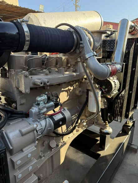 كمنز 102كيفي 150سيرفزكامل  شاشه. فول اتو رديتر جبير *********** ***********
