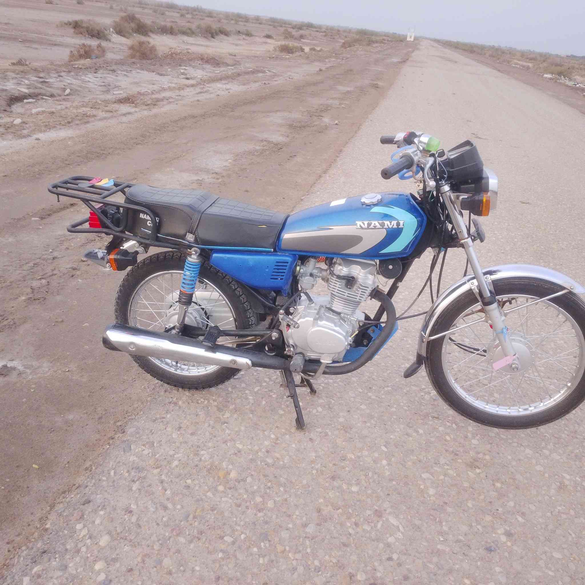 سلام عليكم دراجة للبيع موديل 20 اوراق اصوليه تعمير 24 مكفوله السعر 750 وبيه مجال  العنوان رفاعي اسفسار على الرقم ***********.
