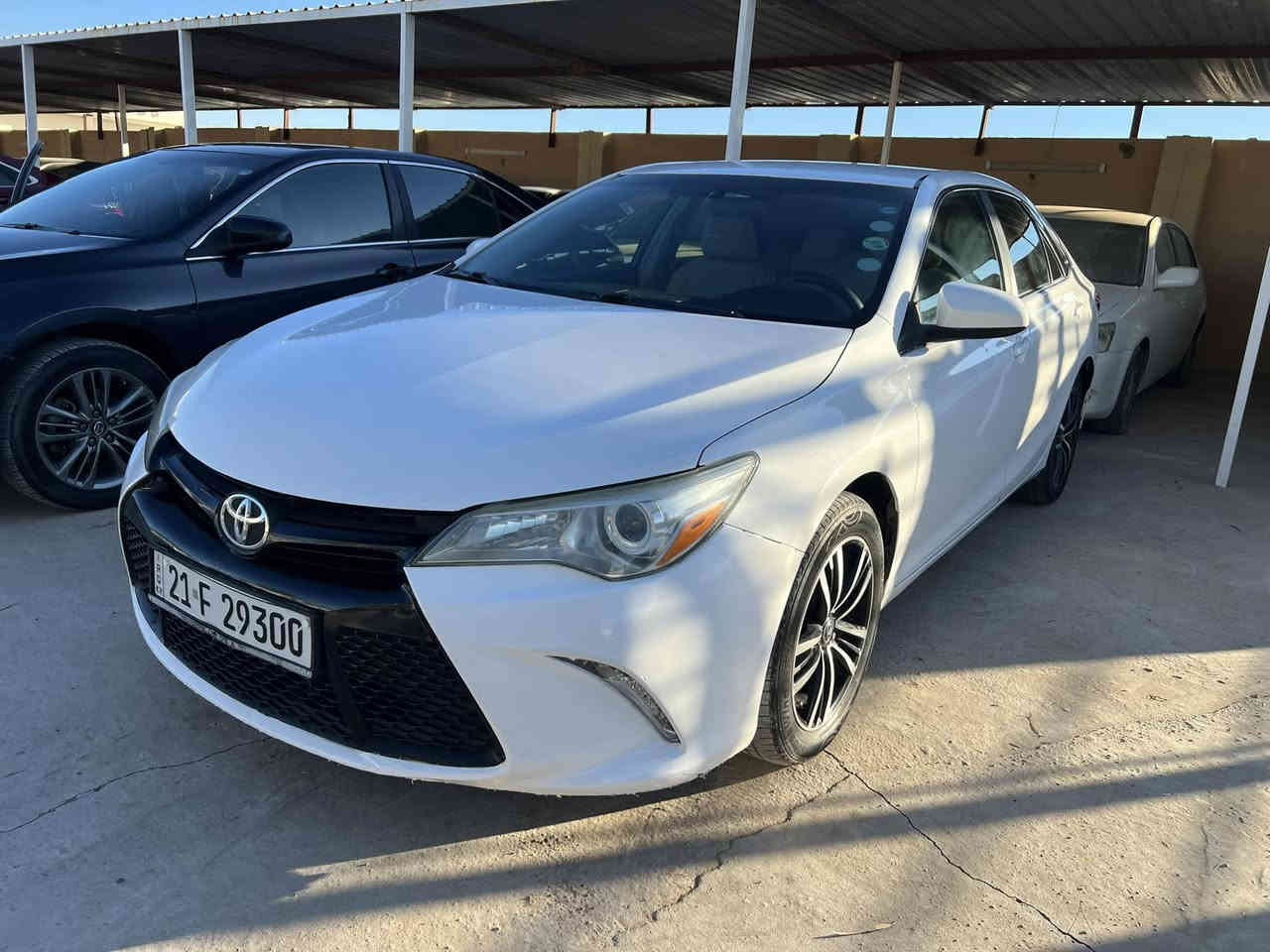 سلام عليكم 
كامري للبيع امريكي 
ضرر ثلث قطع 
يرهم مراوس حسب القناعه 
موديل 2017
كير ومحرك شرط 
تواير وصدر جدد 
السعر 155 وبيها مجال للطيبين 
الرقم ***********
